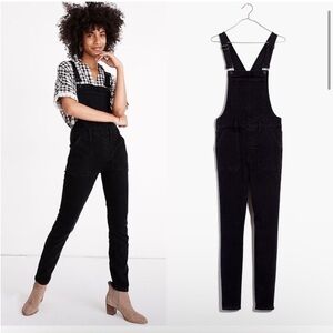Madewell straight leg black overalls size S